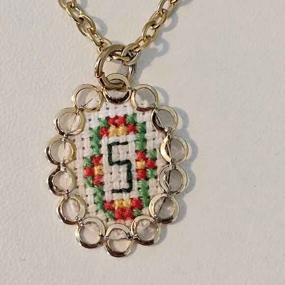 Vintage Needlepoint Letter S Monogram Gold Necklace - Picture 2 of 6